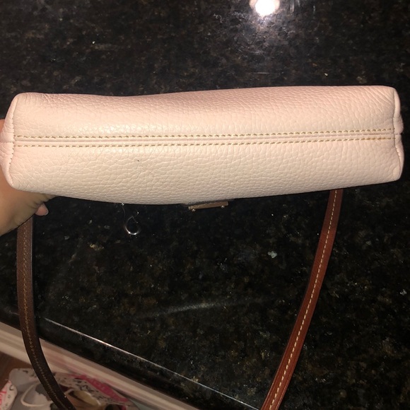 Dooney & Bourke crossbody purse - Picture 6 of 8